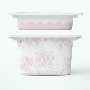 Łabędzie i różowe kwiaty - naklejki na pojemniki